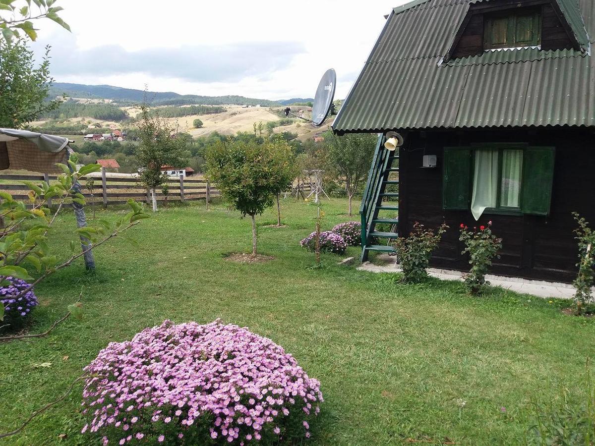 Holiday Home Vila Milka Kremna Exterior photo