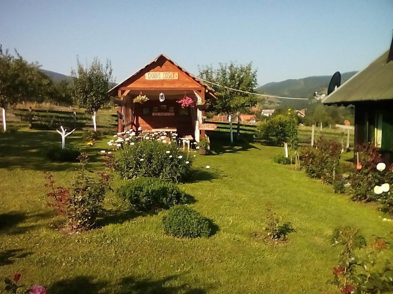 Holiday Home Vila Milka Kremna Exterior photo